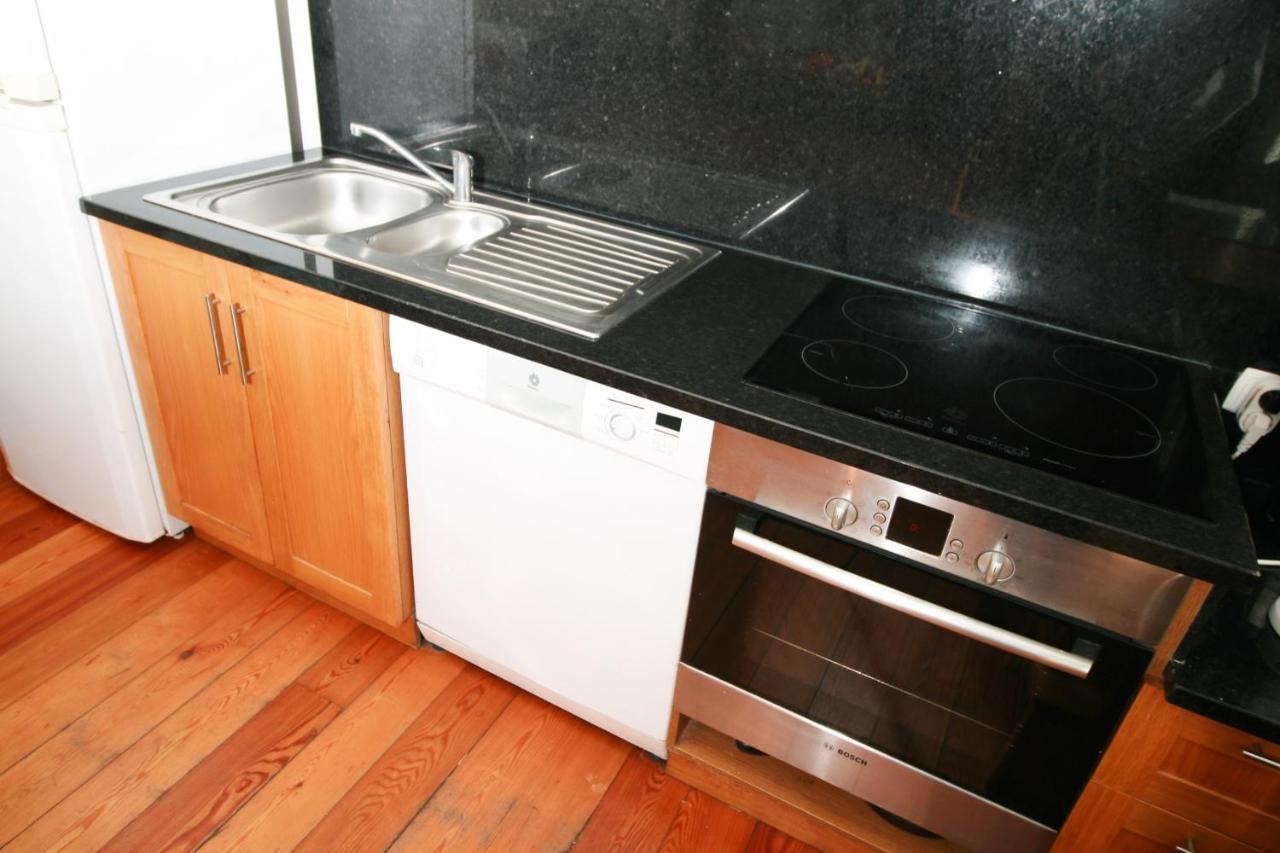 Dias House Guest House Viana do Castelo Bagian luar foto